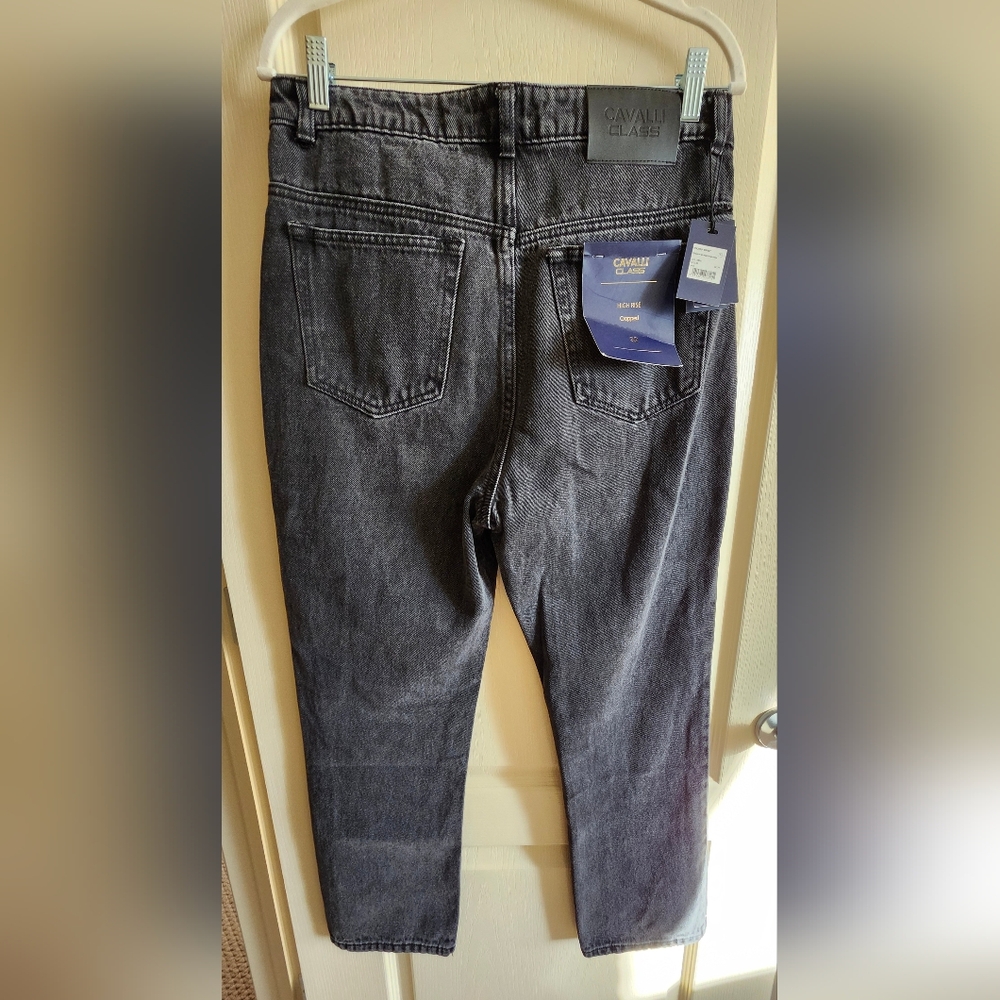 CAVALLI CLASS NWT Black 5-Pocket Straight High-Rise Cropped Jeans. Size M. - Picture 6 of 16